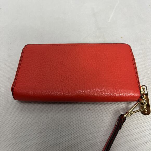 Michael Kors Fulton Zip Large Phone/Wristlet Dark Sangrine - Picture 5 of 10